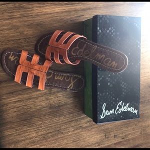 Brand new orange verify sandal